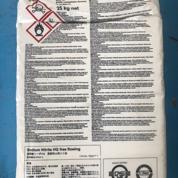 Sodium Nitrite NaNO2